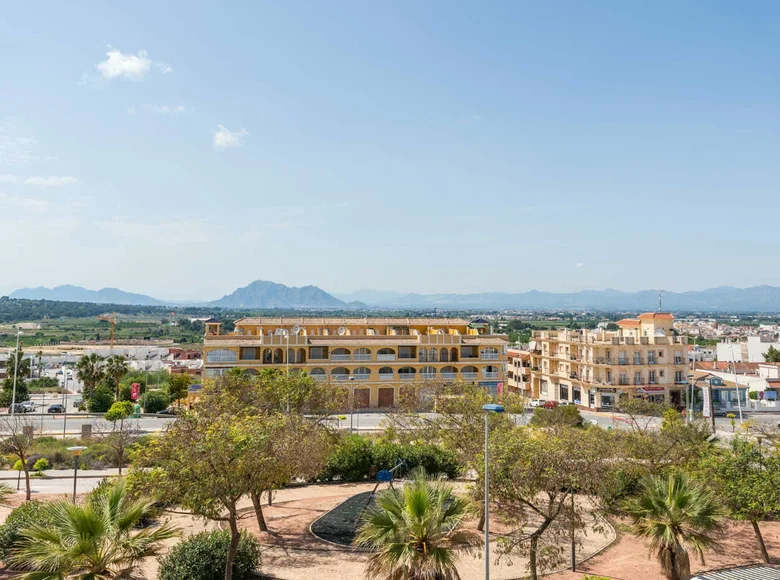 3-Schlafzimmer-Villa 135 m² Benijofar, Spanien