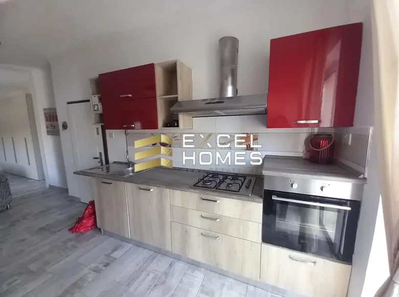 2 bedroom apartment  Għajnsielem, Malta