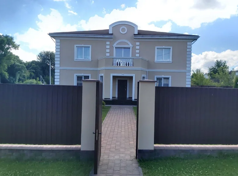 Дом 294 м² Самохваловичи, Беларусь