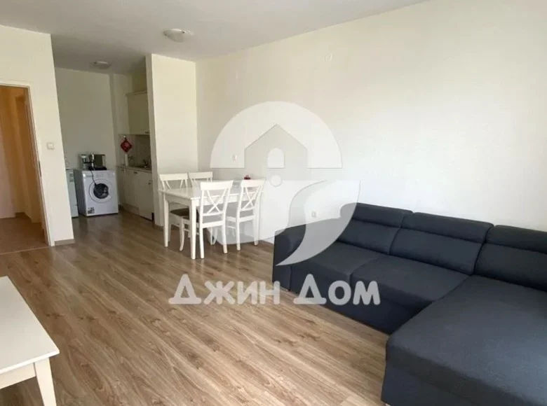 Mieszkanie 2 pokoi 82 m² Nesebyr, Bułgaria