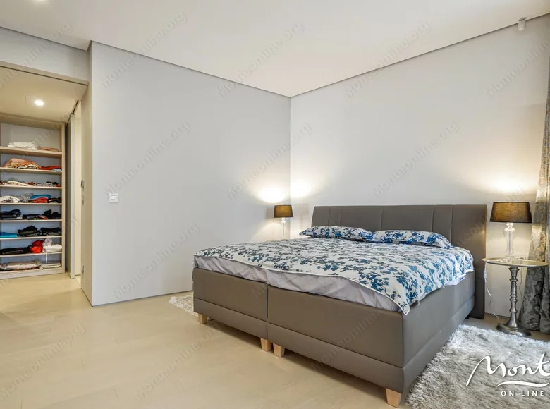 Apartamento 2 habitaciones 179 m² Budva, Montenegro