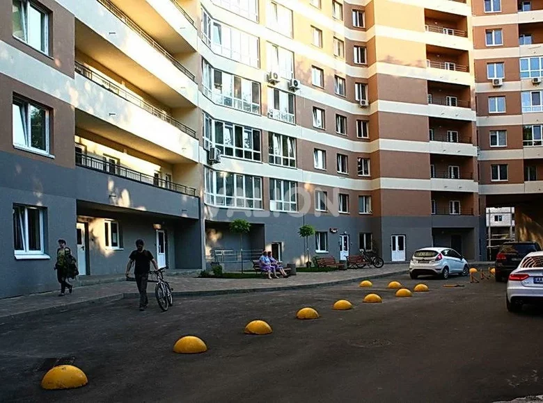 Mieszkanie 2 pokoi 68 m² Kijów, Ukraina