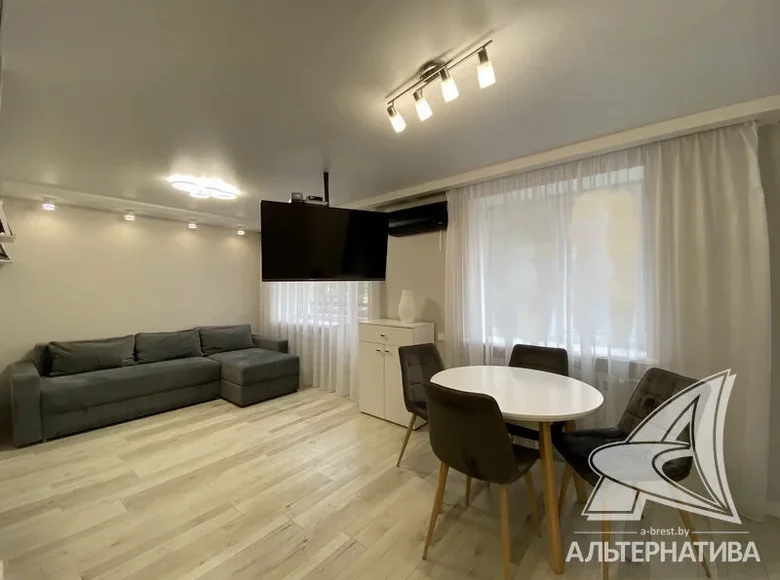 1 room apartment 40 m² Brest, Belarus