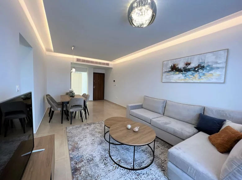 Mieszkanie 3 pokoi 100 m² Cyprus, Cyprus