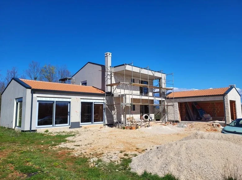 4 bedroom Villa 160 m² Umag, Croatia