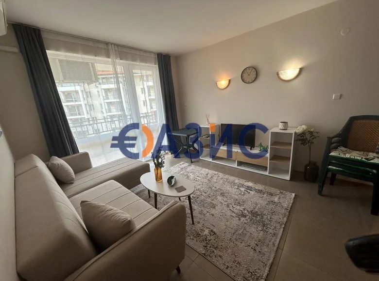 3 bedroom apartment 73 m² Sveti Vlas, Bulgaria