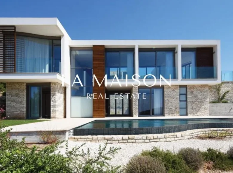 Dom 4 pokoi 280 m² Pafos, Cyprus