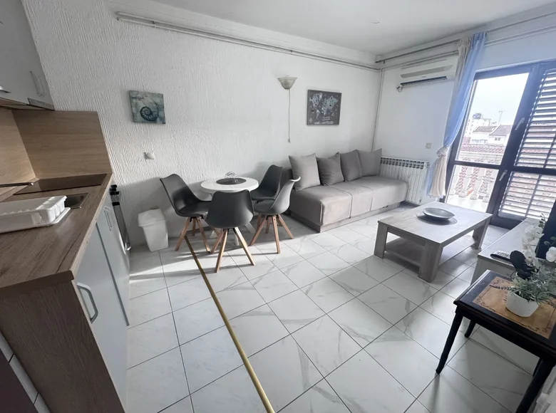 Mieszkanie 2 pokoi 35 m² Budva, Czarnogóra