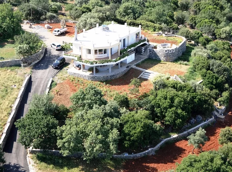 Casa de campo 5 habitaciones 300 m² Region of Crete, Grecia