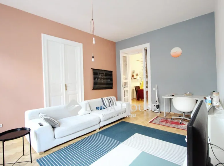 Apartment 69 m² Budapest, Hungary