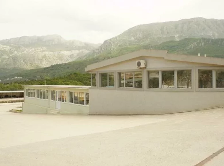 Gewerbefläche 11 343 m² Ulcinj, Montenegro