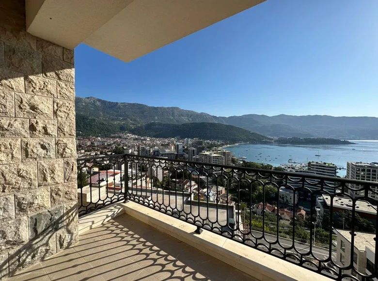 Wohnung 2 Schlafzimmer 73 m² Budva, Montenegro