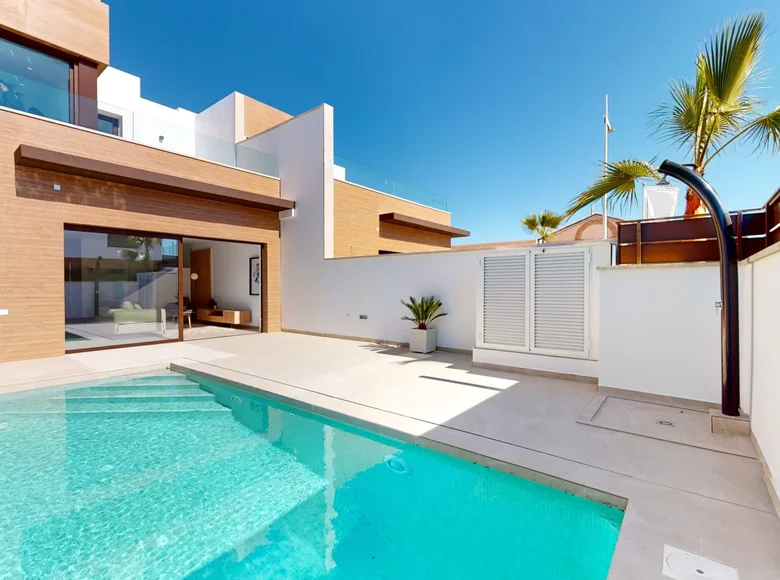 3 bedroom villa 300 m² Almoradi, Spain