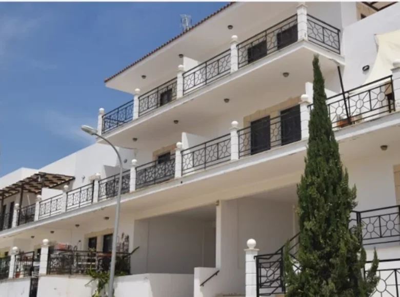 Mieszkanie 2 pokoi 2 m² Akrotiri, Cypr