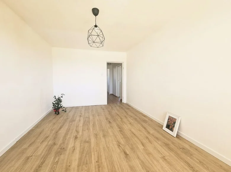 Квартира 3 комнаты 57 м² Лодзь, Польша