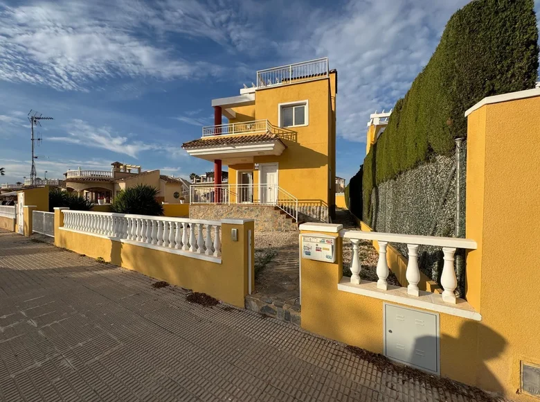 Haus 4 zimmer  Guardamar del Segura, Spanien