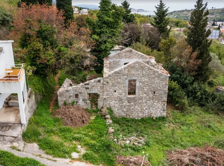 2 bedroom house 100 m² Sutomore, Montenegro
