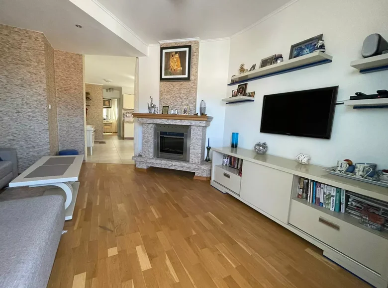 Wohnung 2 Zimmer 61 m² Budva, Montenegro