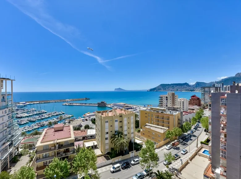 3 bedroom apartment  Calp, Spain