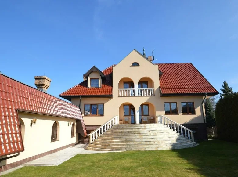 4 bedroom house 660 m² Opole, Poland