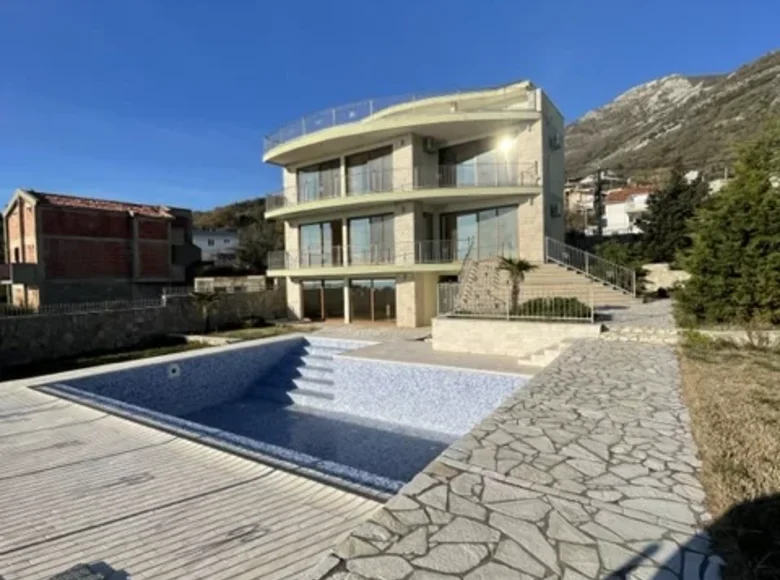 4 bedroom Villa  Bar, Montenegro