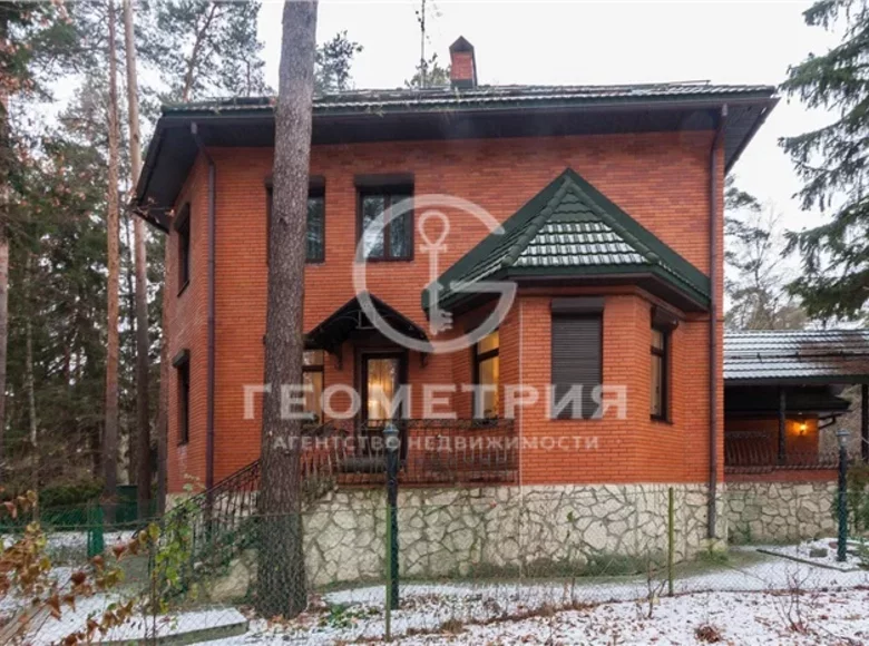 House 550 m² Shmelenki, Russia