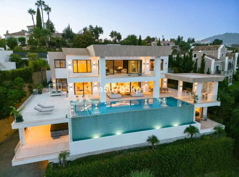 7 bedroom house 1 788 m² Benahavis, Spain