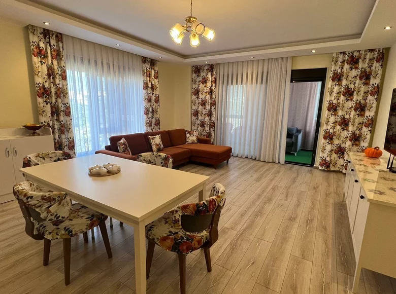 Квартира 2 комнаты 77 м² Алания, Турция