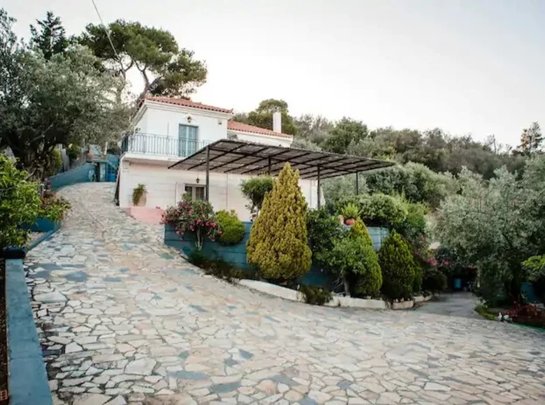 5 bedroom house 225 m² Attica, Greece