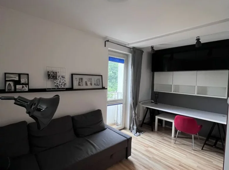 2 room apartment 38 m² in Warsaw, Poland