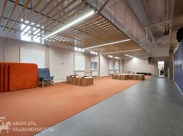 Shop 625 m² in Minsk, Belarus