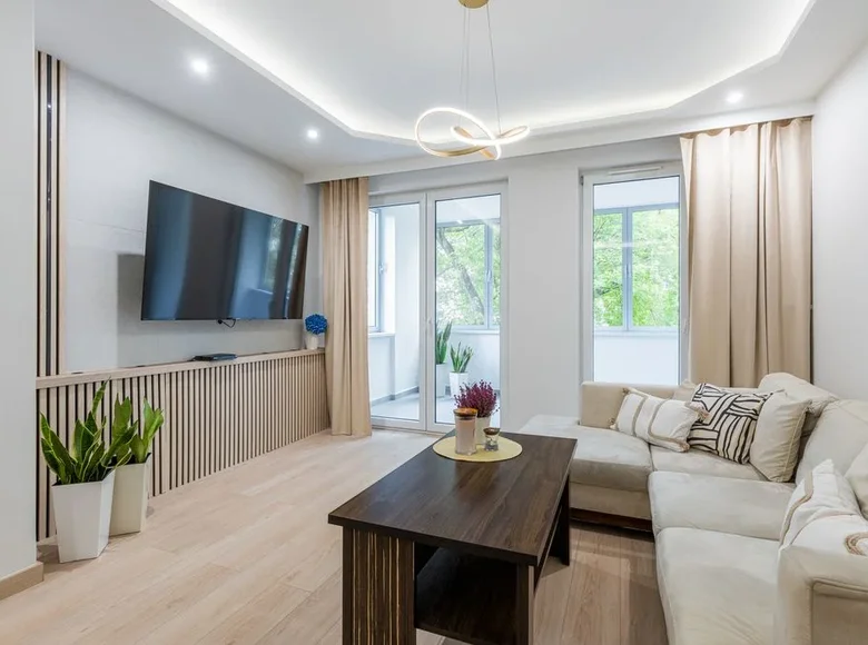 3 room apartment 75 m² Warsaw, Poland