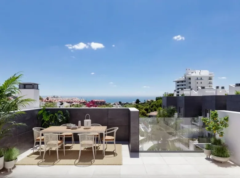 3 bedroom apartment 107 m² Fuengirola, Spain