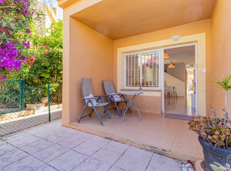 2-Schlafzimmer-Bungalow 79 m² lAlfas del Pi, Spanien