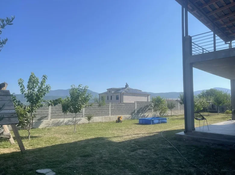 Land  Saguramo, Georgia