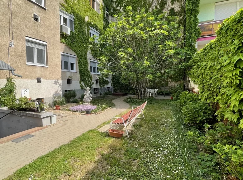 Mieszkanie 2 pokoi 61 m² Debreceni jaras, Węgry