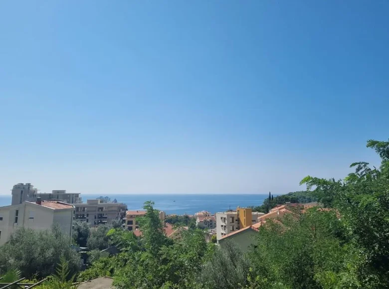 Квартира 3 комнаты 75 м² Петровац, Черногория
