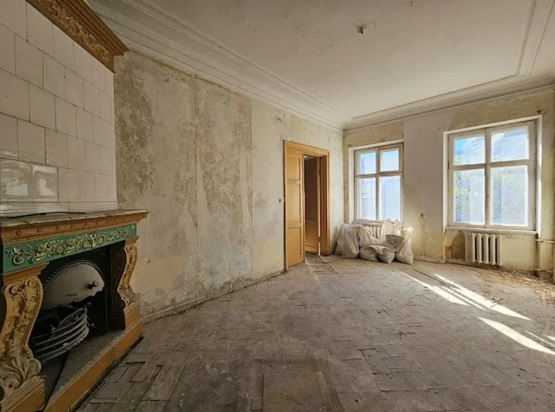 4 bedroom apartment 220 m² Riga, Latvia
