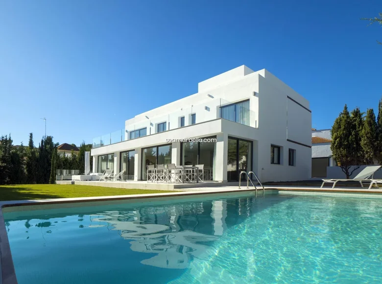 villa de 5 dormitorios  Marbella, España