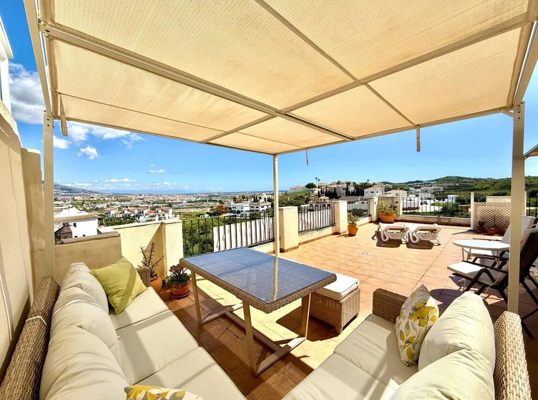 Apartamento 2 habitaciones 79 m² Mijas, Španjolska