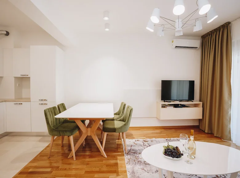 Mieszkanie 2 pokoi 51 m² Becici, Czarnogóra