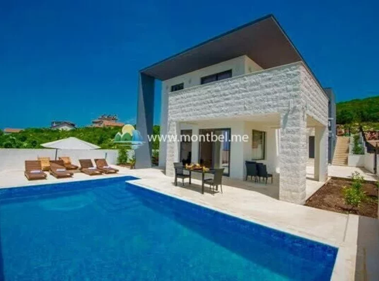 Haus 4 Schlafzimmer 450 m² Gemeinde Budva, Montenegro