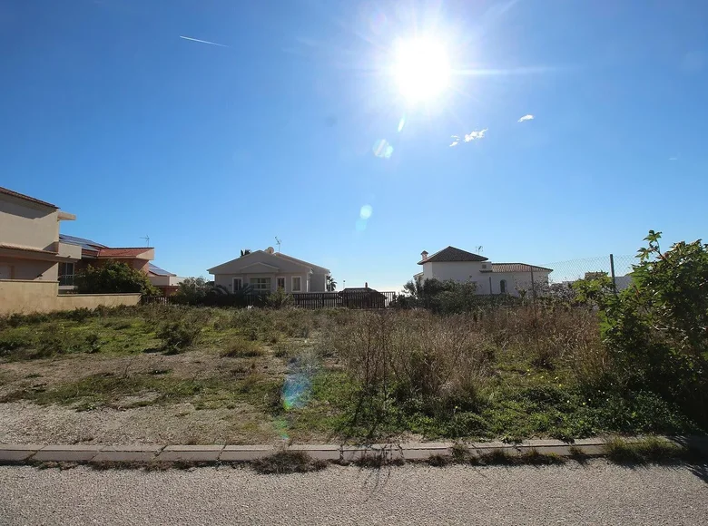 Land 603 m² Fuengirola, Spain