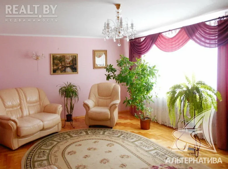 Mieszkanie 3 pokoi 100 m² Brześć, Białoruś