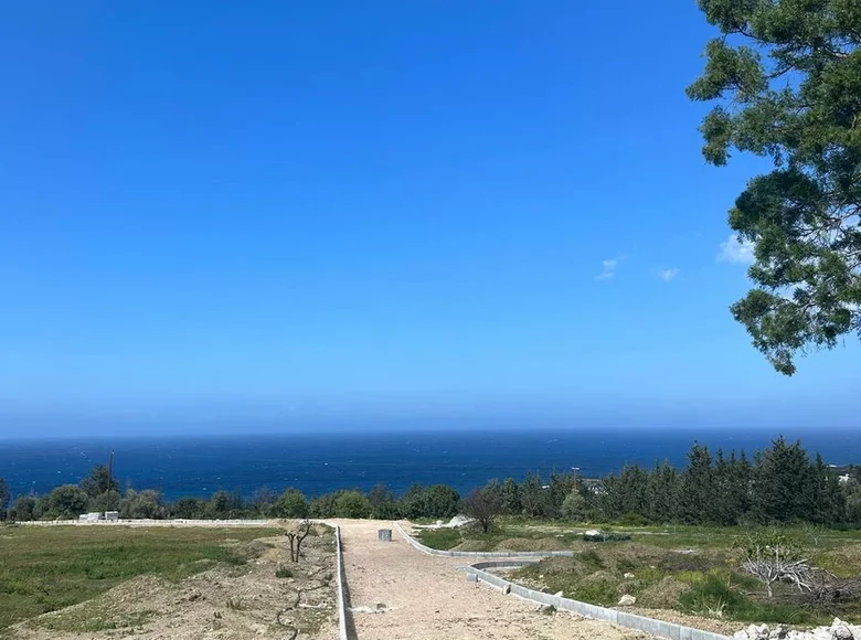 Parcelas  Agios Amvrosios, Chipre del Norte