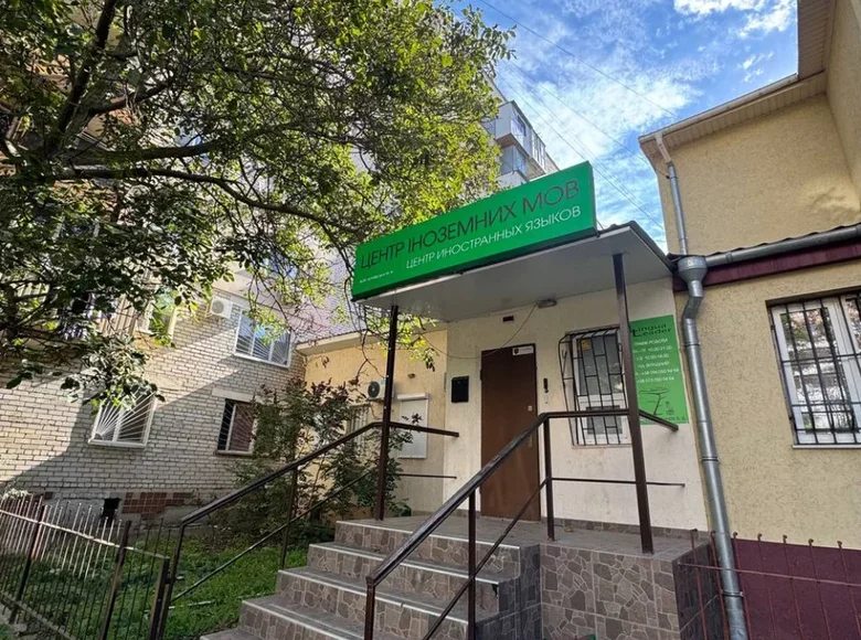 Commercial property 122 m² in Odesa, Ukraine