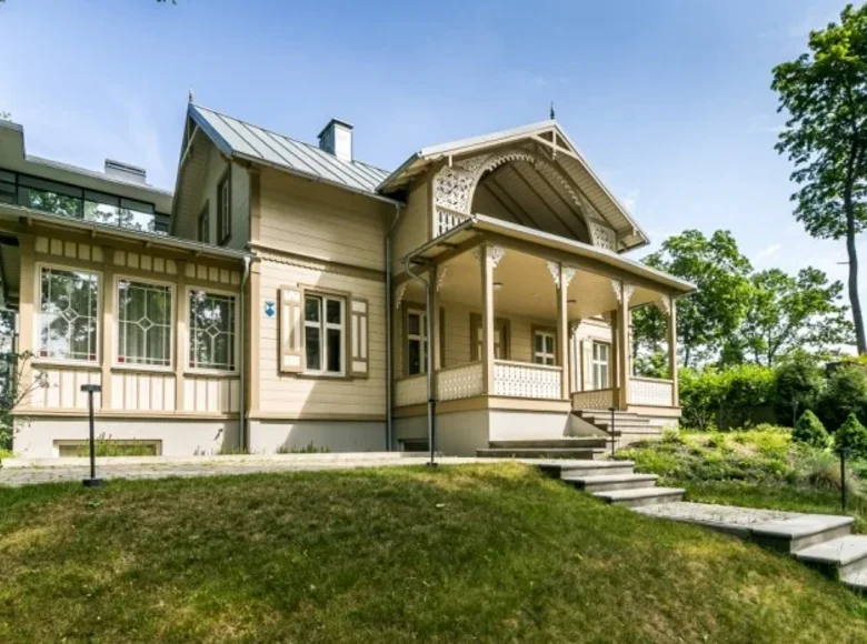 Willa 5 pokojów 244 m² Jurmała, Łotwa