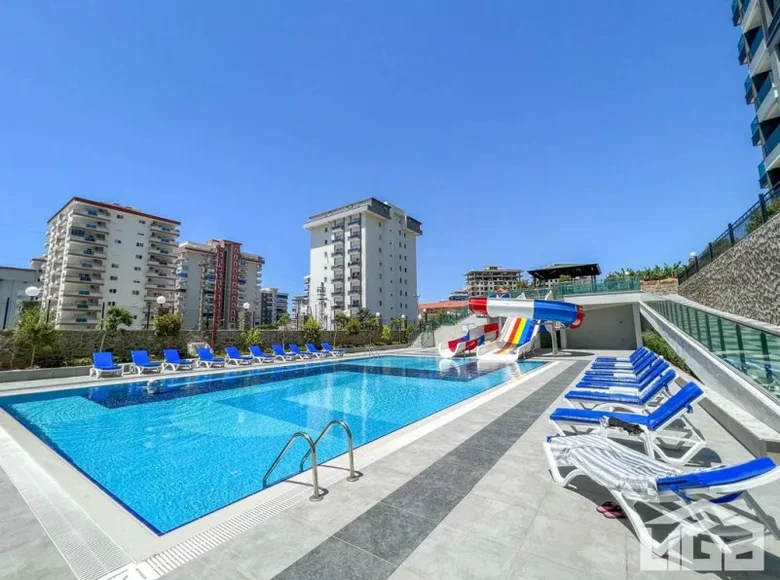 Mieszkanie 2 pokoi 50 m² Alanya, Turcja