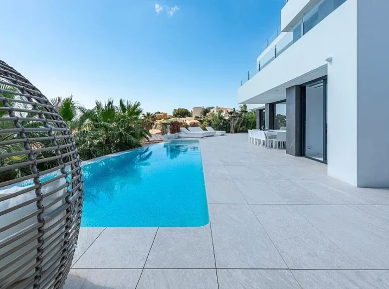 4 bedroom Villa 426 m² Calp, Spain