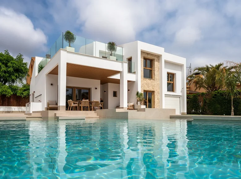 Villa de 5 habitaciones 227 m² Orihuela, Španjolska